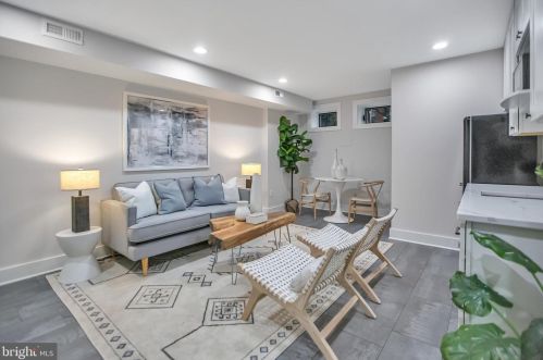 1905 4th St, Washington DC  20001-2305 exterior