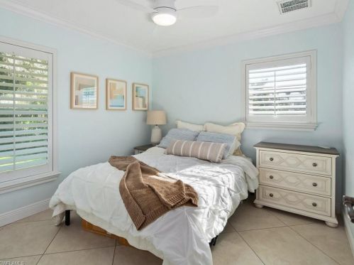 143 Mahogany Dr, Naples FL exterior