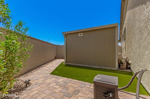 8607 16 Dr, Phoenix AZ 85007-4402 exterior