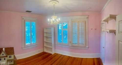 816 Oregon Ave, Tampa FL  33606-2808 exterior