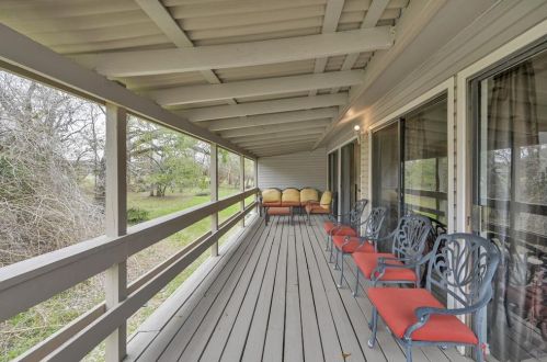 148 April Point Dr, Montgomery TX  77356-5832 exterior