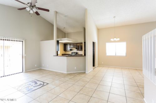 569 Aspen Dr, Chandler AZ  85226-2721 exterior