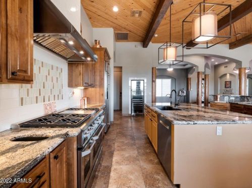 39618 12 St, Phoenix AZ 85086-8850 exterior