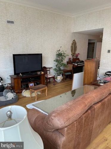 14905 Pennfield Cir, Silver Spring, MD 20906-1554