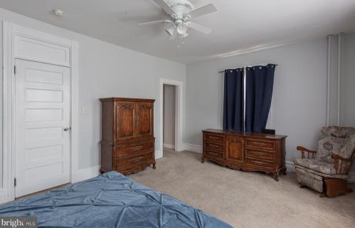 932 Lititz Ave, Lancaster PA 17602-1919 exterior