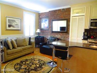 4 Bennet Ct, Boston MA  02113 exterior