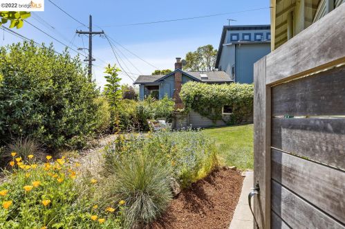 1522 Ada St, Berkeley CA 94703-1059 exterior