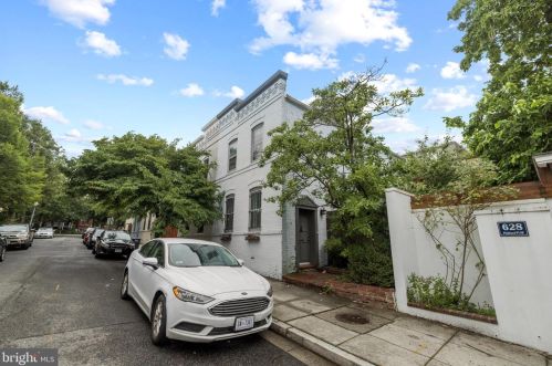 624 Pickford Pl, Washington, DC 20002-5334