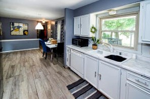 3934 Clinton Ave, Milwaukee WI 53223-4718 exterior