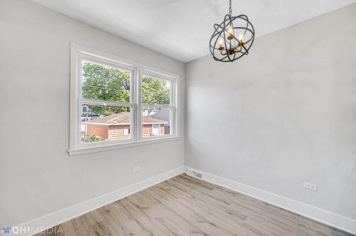 11151 Drake Ave, Chicago IL  60655-3512 exterior