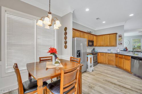 14 Leacy Bridge Rd, Bluffton SC exterior