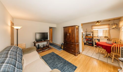 9111 Morgan Ave, Milwaukee WI 53221-1762 exterior