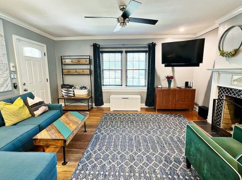 1901 Forrest Ave, Atlanta GA 30344-2768 exterior