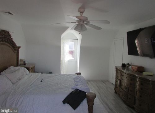 737 Byberry Rd, Philadelphia PA 19154-1842 exterior