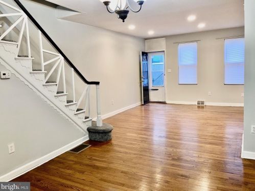 418 Emily St, Philadelphia PA  19148-2505 exterior