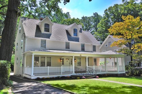 38 Woodland Rd, Maplewood NJ  07040-1240 exterior