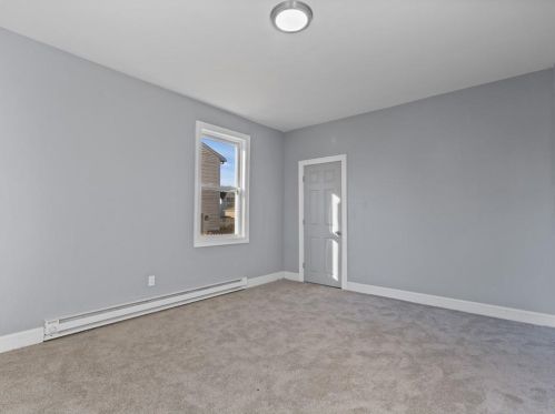 47 Luna St, Providence RI 02904-2478 exterior