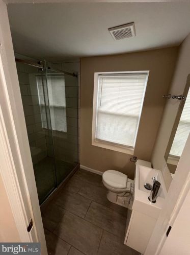 3732 16th St, Philadelphia, PA 19140-3630