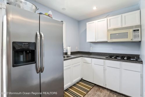 53 Arlene Dr, West Long Branch NJ 07764-1100 exterior