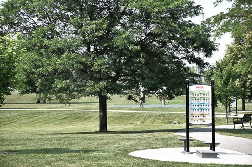 1524 Berwick Blvd, Waukegan IL 60085-1519 exterior