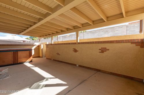 9810 2 St, Tucson AZ 85716-4308 exterior