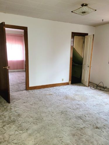 2467 9, Milwaukee WI 53215-3210 exterior