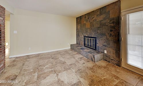 9215 39th Dr, Phoenix AZ  85051-3202 exterior