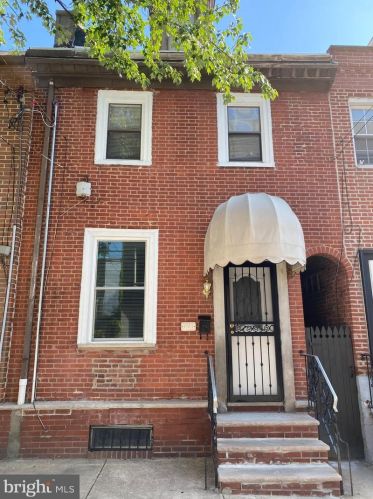 121 Ellsworth St, Philadelphia PA  19147-5407 exterior