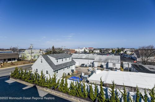 54 Baltimore Ave, Point Pleasant Beach NJ 08742-2602 exterior