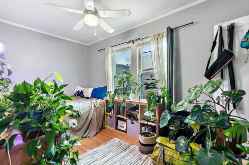 2147 Shakespeare Ave, Chicago IL 60647-3217 exterior