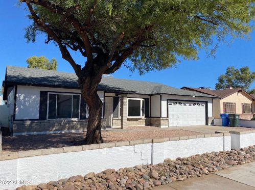 1418 Carter Rd, Phoenix AZ  85042-5623 exterior