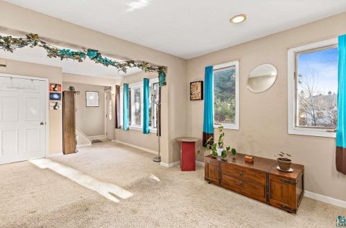 2001 Gearhart St, Duluth MN 55811-5311 exterior