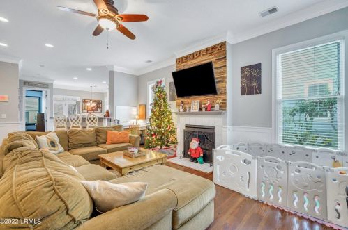 14 Leacy Bridge Rd, Bluffton SC exterior