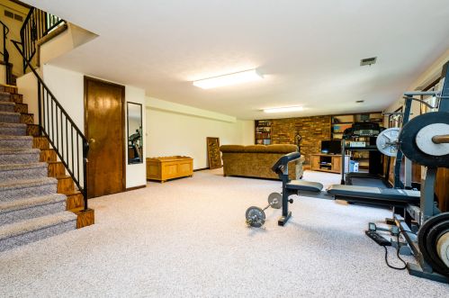 10867 Ridgewood Trl, Berrien Springs MI 49103-9724 exterior