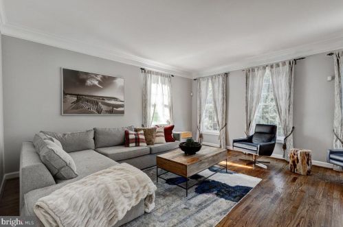 3822 Elmwood Towne Way, Alexandria VA  22303-1161 exterior