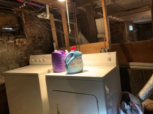 33 Vernon St, Worcester MA 01610-1919 exterior