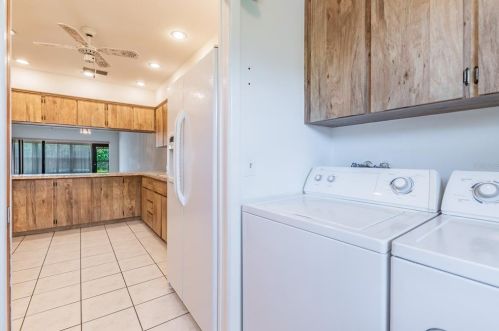 7739 Radcliffe Cir, Port Richey FL 34668-5937 exterior