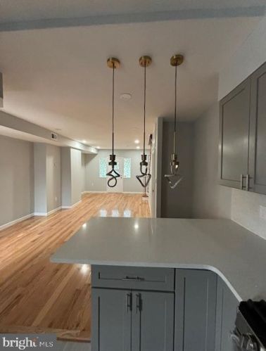 5937 Leithgow St, Philadelphia PA 19123-2127 exterior