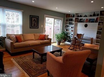 7404 Eldorado St, Mc Lean VA  22102-2906 exterior