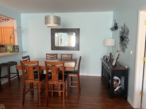 16331 Grandview Dr, Macomb Township MI 48044-4068 exterior