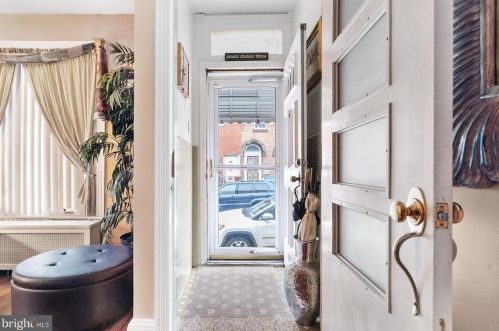 2015 17 St, Philadelphia PA 19121-2341 exterior