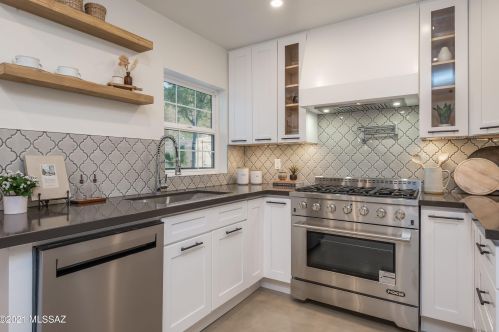 2602 Arroyo Chico, Tucson AZ  85716-5606 exterior