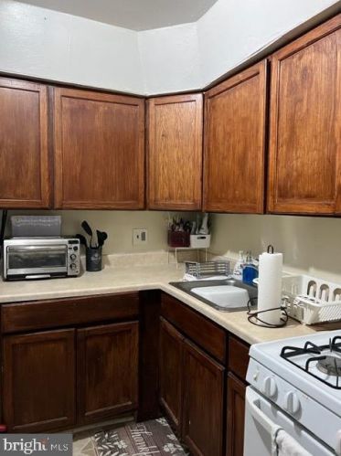 949 Gorgas Ln, Philadelphia PA 19150-3508 exterior