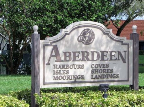 5655 Parkwalk Cir, Boynton Beach FL 33472-2314 exterior