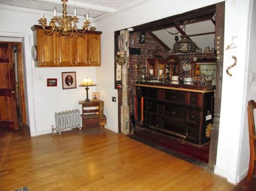 88 Berwick Rd, Springfield MA 01106-2612 exterior