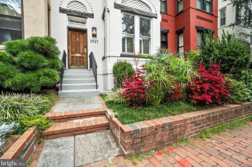 3021 Cambridge Pl, Washington DC  20007-2914 exterior
