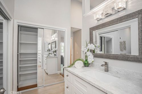 1301 Eltham Pl, Fullerton CA 92833-2021 exterior