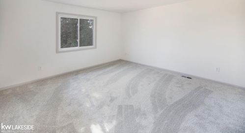 2681 Powderhorn Rdg Rd, Rochester MI 48309-1339 exterior