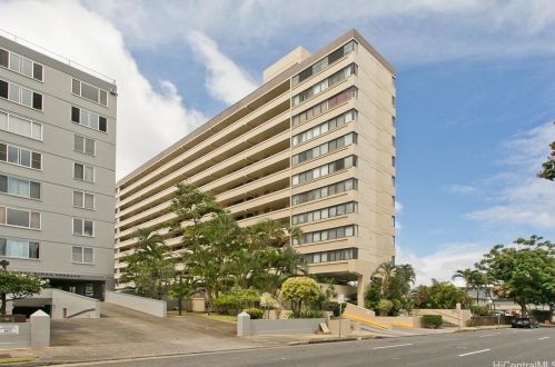 1040 Kinau St, Honolulu HI 96814-1028 exterior