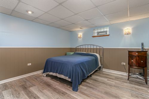 9933 Sawyer Ave, Chicago IL 60805-3437 exterior